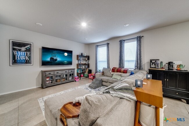 property at 2421 Ayers Dr