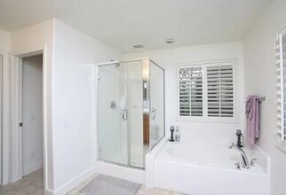 232 Gilea Ct in Santa Maria, CA - Building Photo - Building Photo