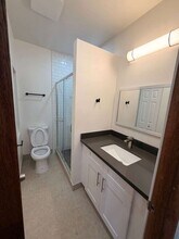 Commercial Suites in San Diego, CA - Foto de edificio - Interior Photo