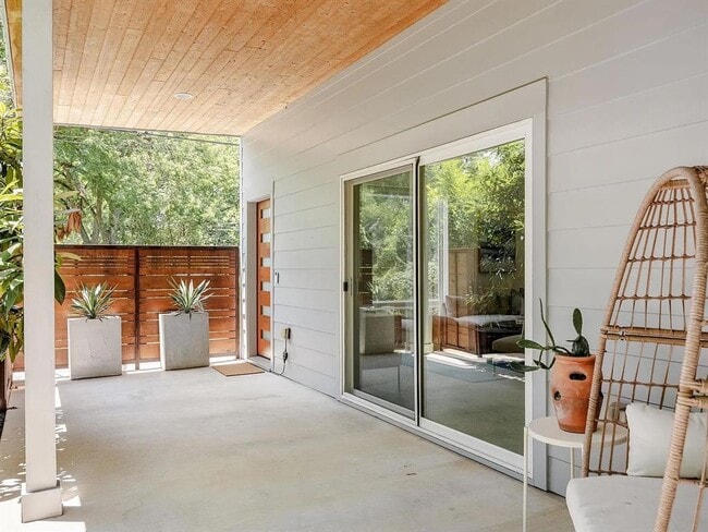 property at 2211 Canterbury St