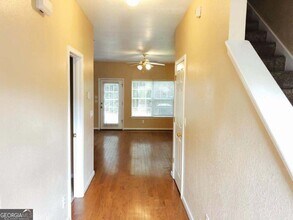301 Brookview Dr in Riverdale, GA - Building Photo - Building Photo