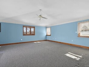 2 Thomas Jefferson Pl in Middletown, NY - Building Photo - Building Photo