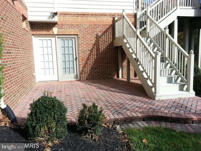 2702 Galeshead Dr in Upper Marlboro, MD - Foto de edificio - Building Photo