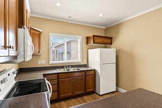 236 Smalley Ave in Hayward, CA - Building Photo - Building Photo