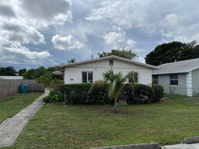 property at 520 W M.L.K. Jr Blvd