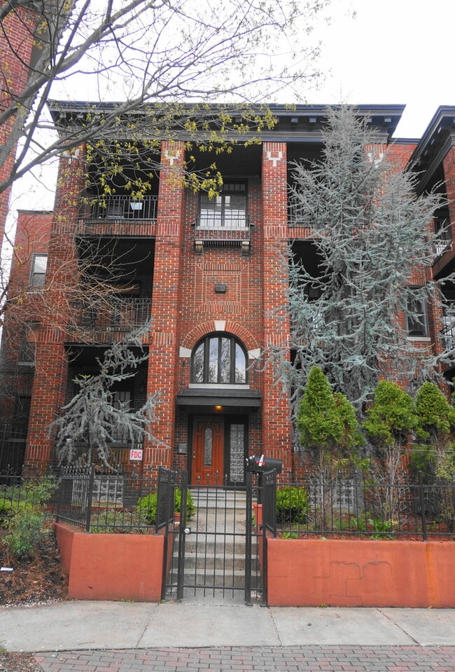 property at 2202 Park Ave