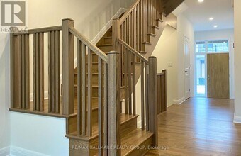 35 Kinver Pvt in Ottawa, ON - Building Photo - Building Photo