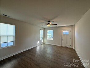 158 Jameson Pk Dr in Troutman, NC - Building Photo - Building Photo