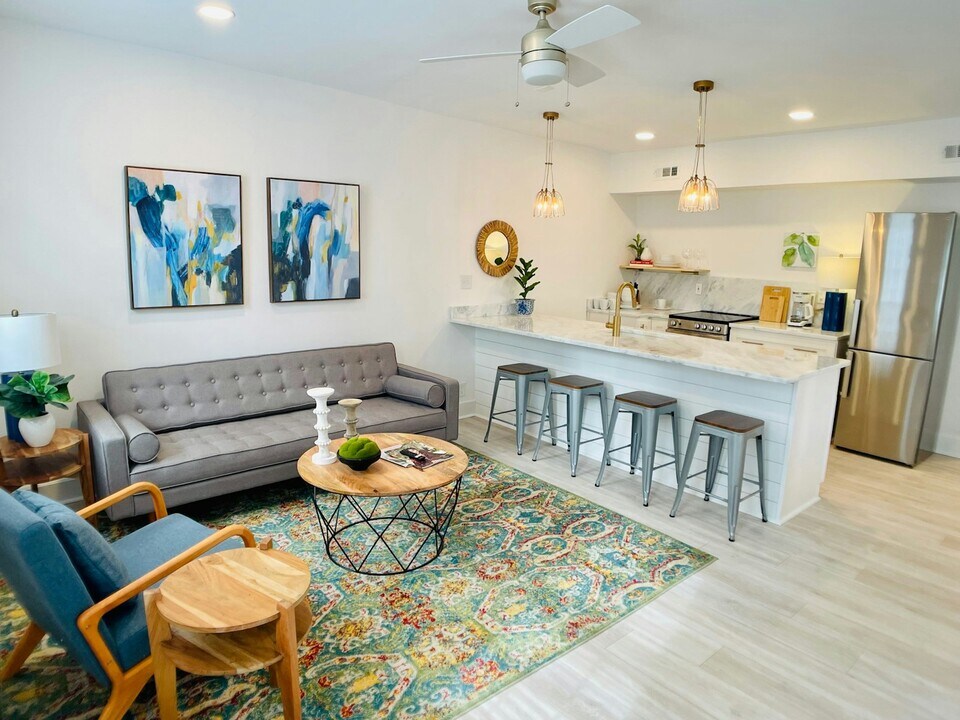 20 Rose Ln in Charleston, SC - Building Photo