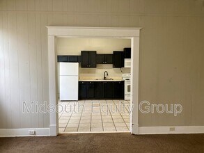 538 Tucker St in Dyersburg, TN - Building Photo - Building Photo