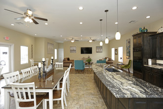 Copper Point Landing in Joplin, MO - Building Photo - Interior Photo