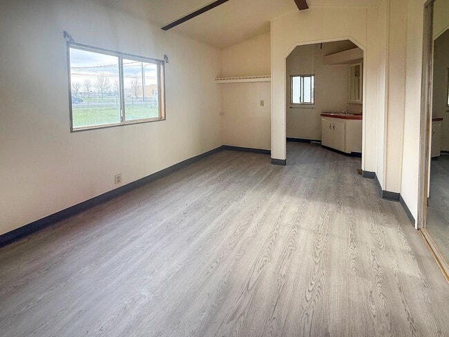 1605 S Hayford Rd in Spokane, WA - Building Photo - Building Photo