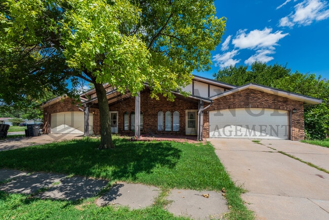 property at 2202 S White Oak Dr