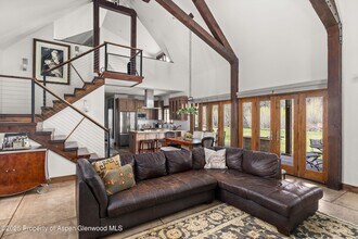 160 Equestrian Way in Carbondale, CO - Building Photo - Building Photo