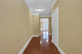 3345qq Regent Pl SW in Atlanta, GA - Foto de edificio - Building Photo