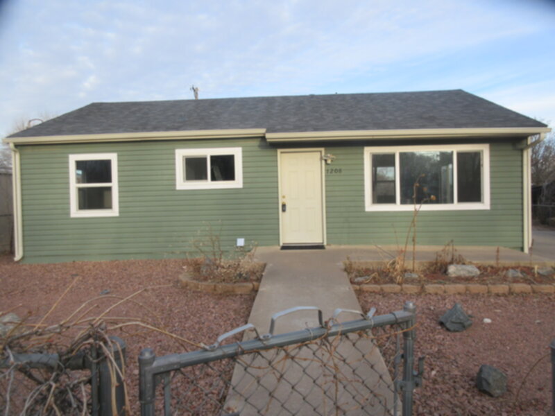 1208 Bristol Ave in Colorado Springs, CO - Building Photo