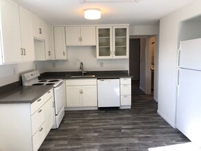 8406 9th Ave SE in Everett, WA - Building Photo - Building Photo
