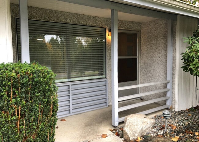 property at 1712 99th Ave SE