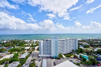 2841 N Ocean Blvd, Unit 1901 in Fort Lauderdale, FL - Building Photo - Building Photo