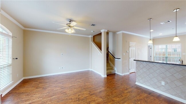 1198 Jones-Butler Rd in College Station, TX - Building Photo - Building Photo