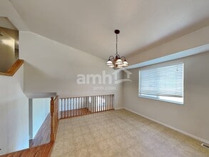 2258 S 2775 W in Syracuse, UT - Foto de edificio - Building Photo