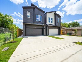 3548 Seabrook St in Houston, TX - Building Photo