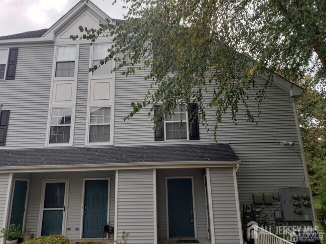 1204 Blossom Cir in Dayton, NJ - Building Photo - Building Photo