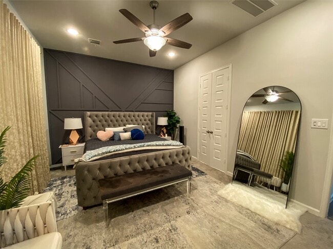 property at 2122 Alabaster Est Dr