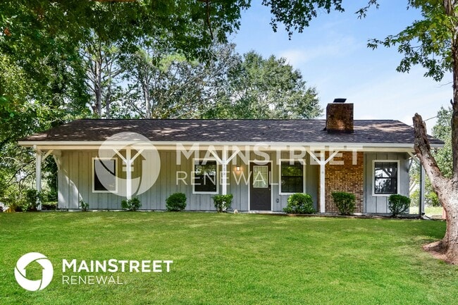 property at 2755 Stanton Woods Dr SE