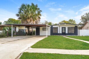 314 Surrels Ave in San Antonio, TX - Building Photo