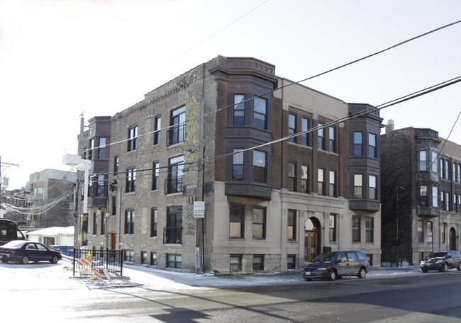 815-817 W Addison St in Chicago, IL - Building Photo - Building Photo