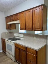 1112 Valley View Dr in Red Oak, TX - Building Photo - Building Photo