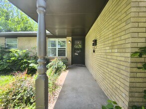 140 Ridgecrest Rd in Edmond, OK - Building Photo - Building Photo