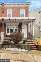 441 Roxborough Ave in Philadelphia, PA - Building Photo