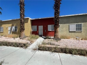 331 S 9th St in Las Vegas, NV - Building Photo - Building Photo