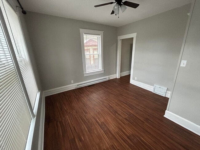 77 W 23rd St, Unit 1B in Chicago Heights, IL - Building Photo - Building Photo