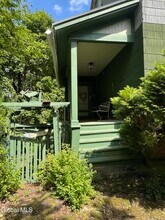 2970 Salisbury Pl in Hudson, NY - Building Photo - Building Photo