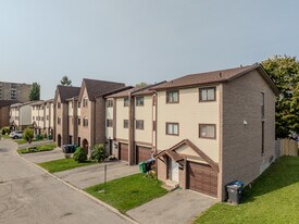 60 Mccallum Crt Apartments