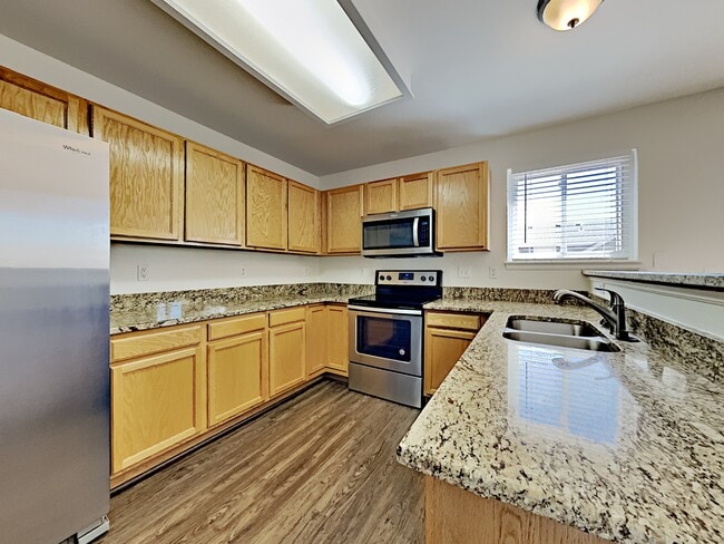 19984 E Lasalle Dr in Aurora, CO - Foto de edificio - Building Photo