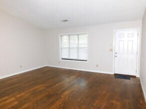 5502 Jamestowne Ct in Powder Springs, GA - Building Photo - Building Photo
