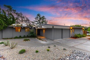 2055 Ticonderoga Dr in San Mateo, CA - Building Photo
