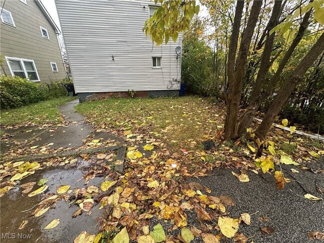 13512 Edgewood Ave in Cleveland, OH - Building Photo - Building Photo