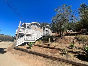 1937 Lilac Ln in Alpine, CA - Building Photo - Building Photo