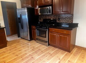 106 8th St in Belgrade, MT - Building Photo - Building Photo