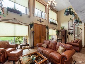 205 Paul Pl in Lebanon, IL - Building Photo - Building Photo