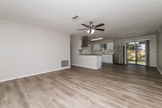 4721 Naftis Ln in New Port Richey, FL - Building Photo - Building Photo