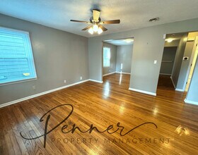 7608 McGee St in Kansas City, MO - Building Photo - Building Photo