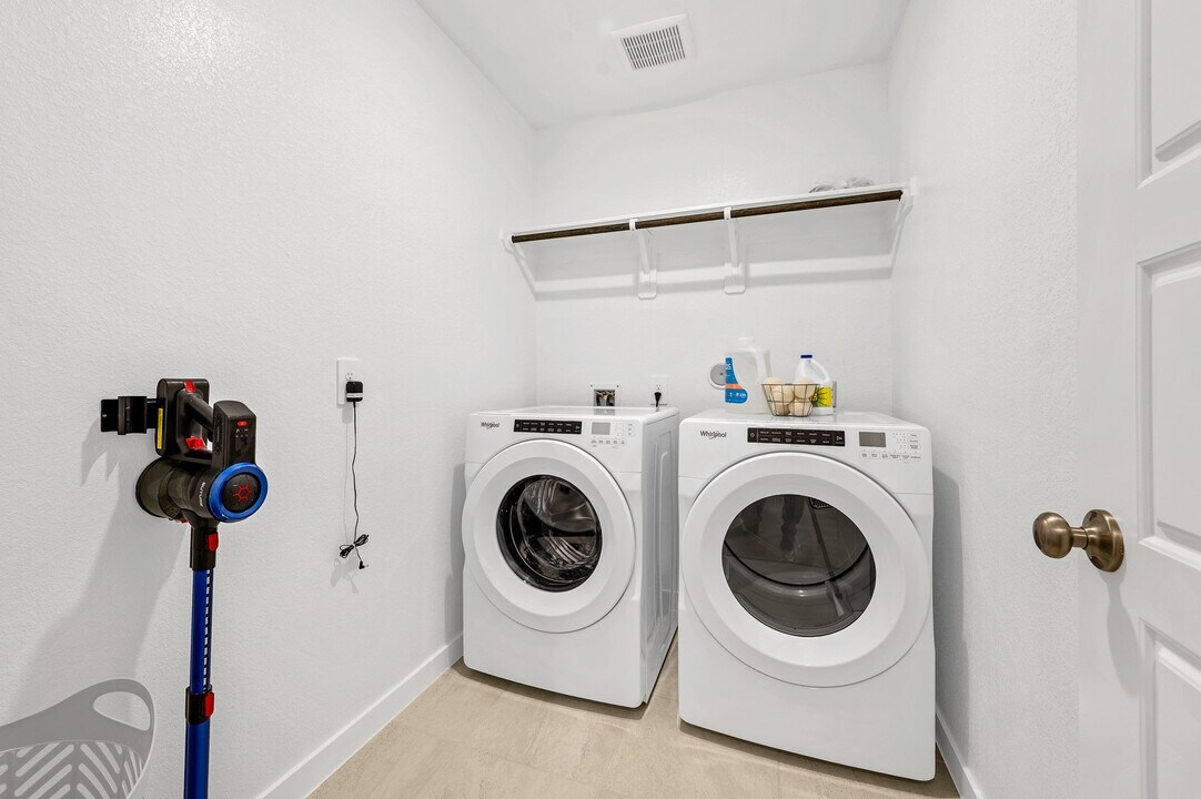 1940 Velvet Oak Ln in Conroe, TX - Building Photo