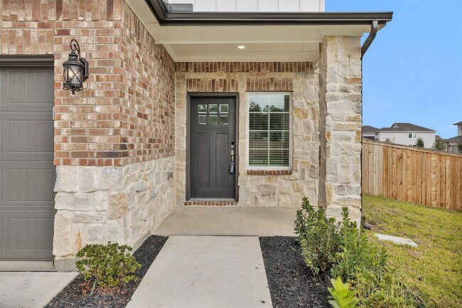 304 Willow Sage Ct in Montgomery, TX - Foto de edificio - Building Photo