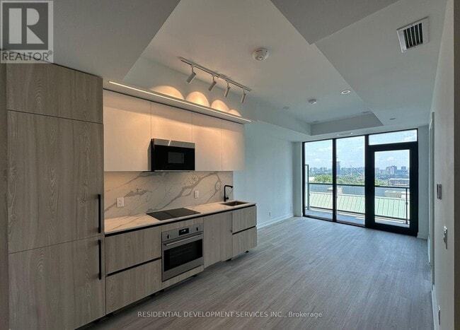 property at 699 Sheppard Ave E